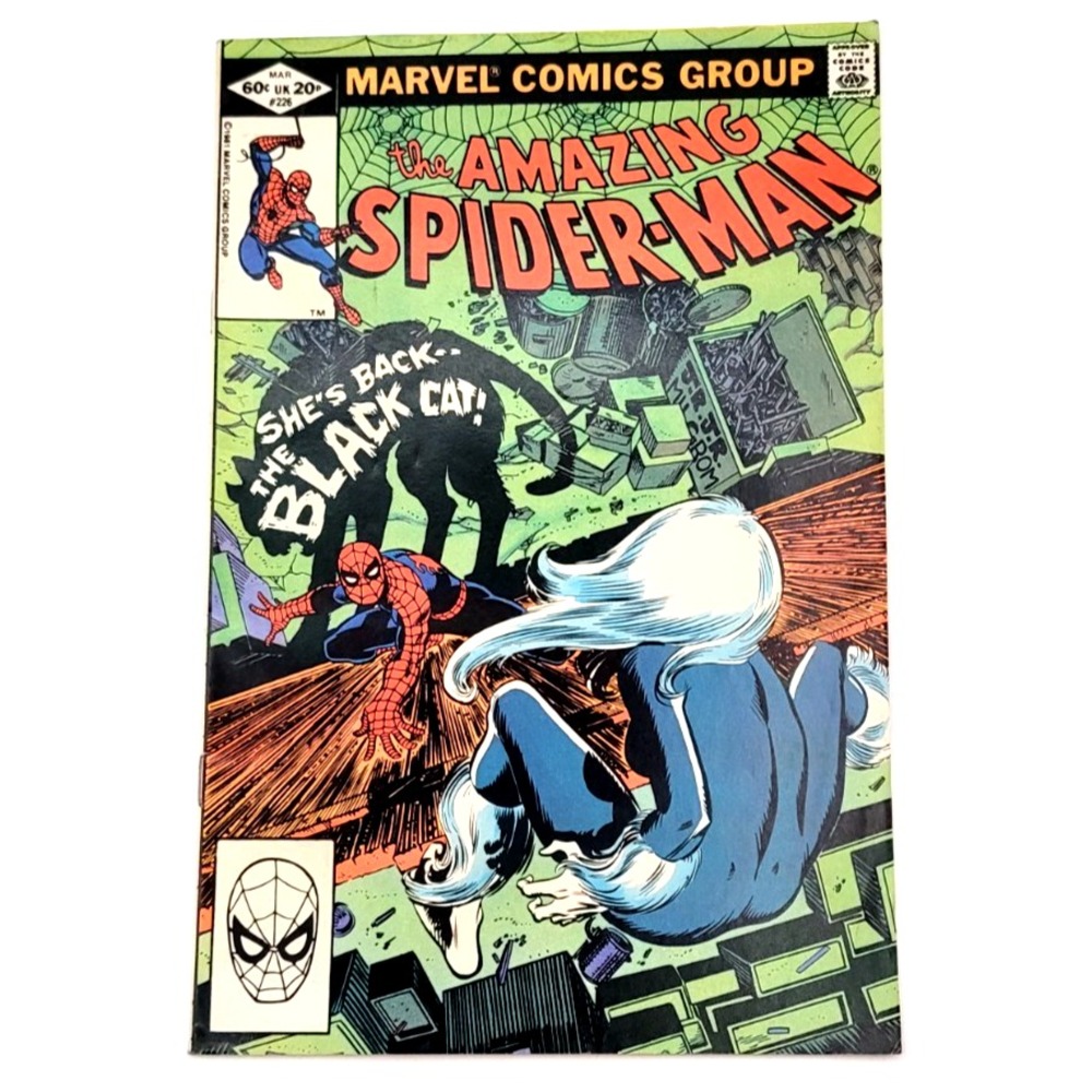 AMAZING SPIDER-MAN #226 (1982) / VF+ / THE BLACK CAT BRONZE AGE MARVEL COMICS